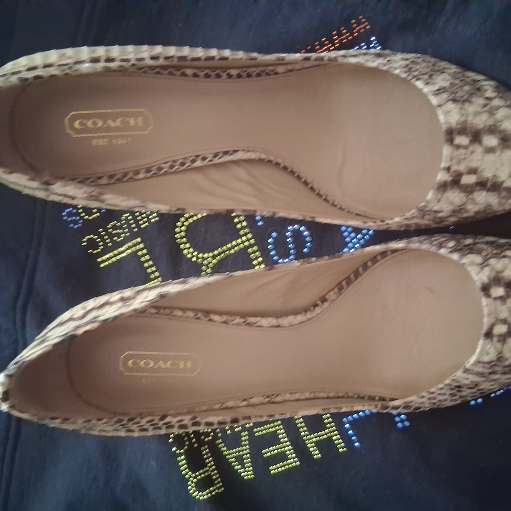 Coach Tan Heels with Snakeskin Print size 11